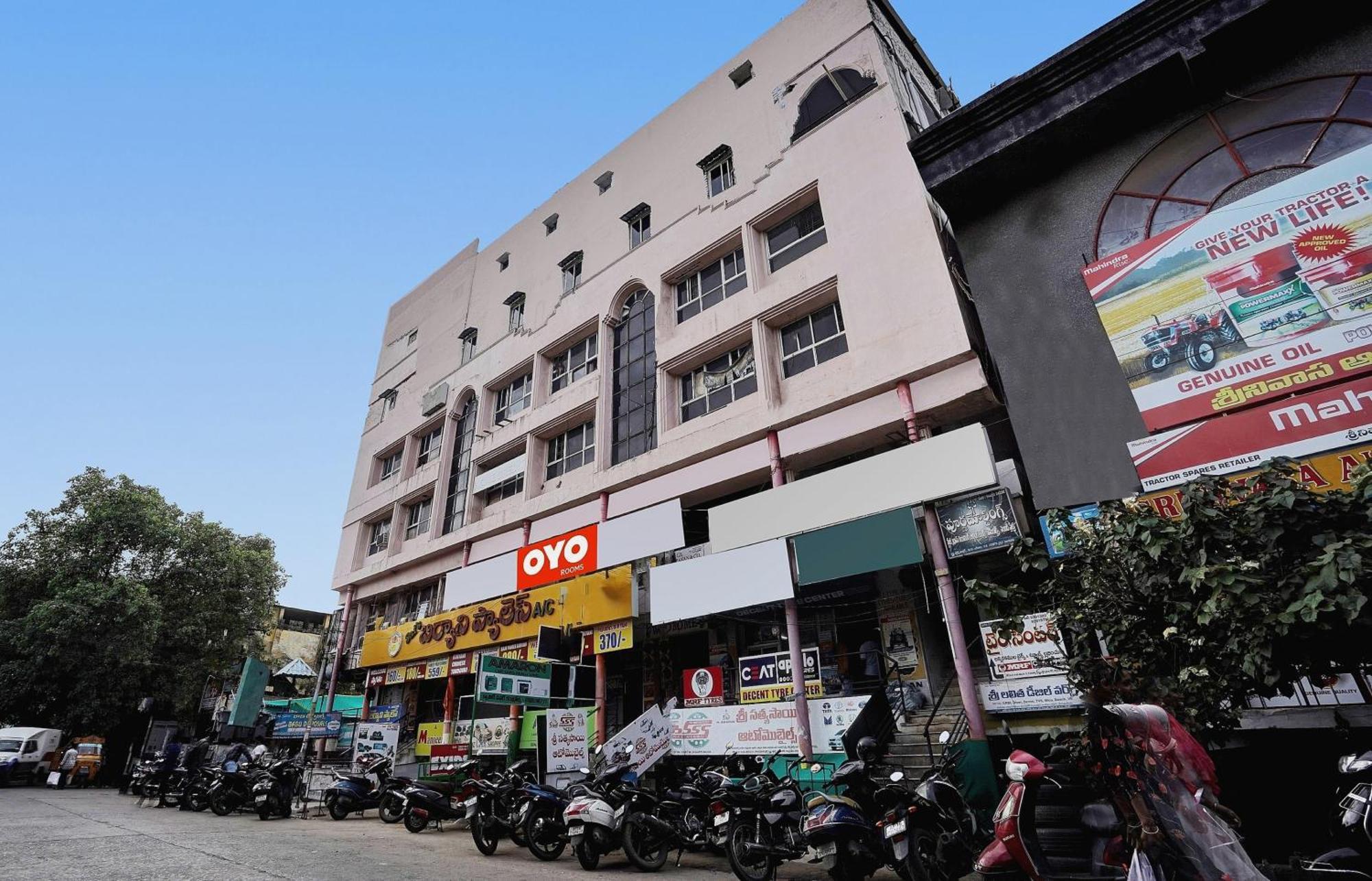 Hotel O Sai Krishna Residency Vijayawada Exterior photo