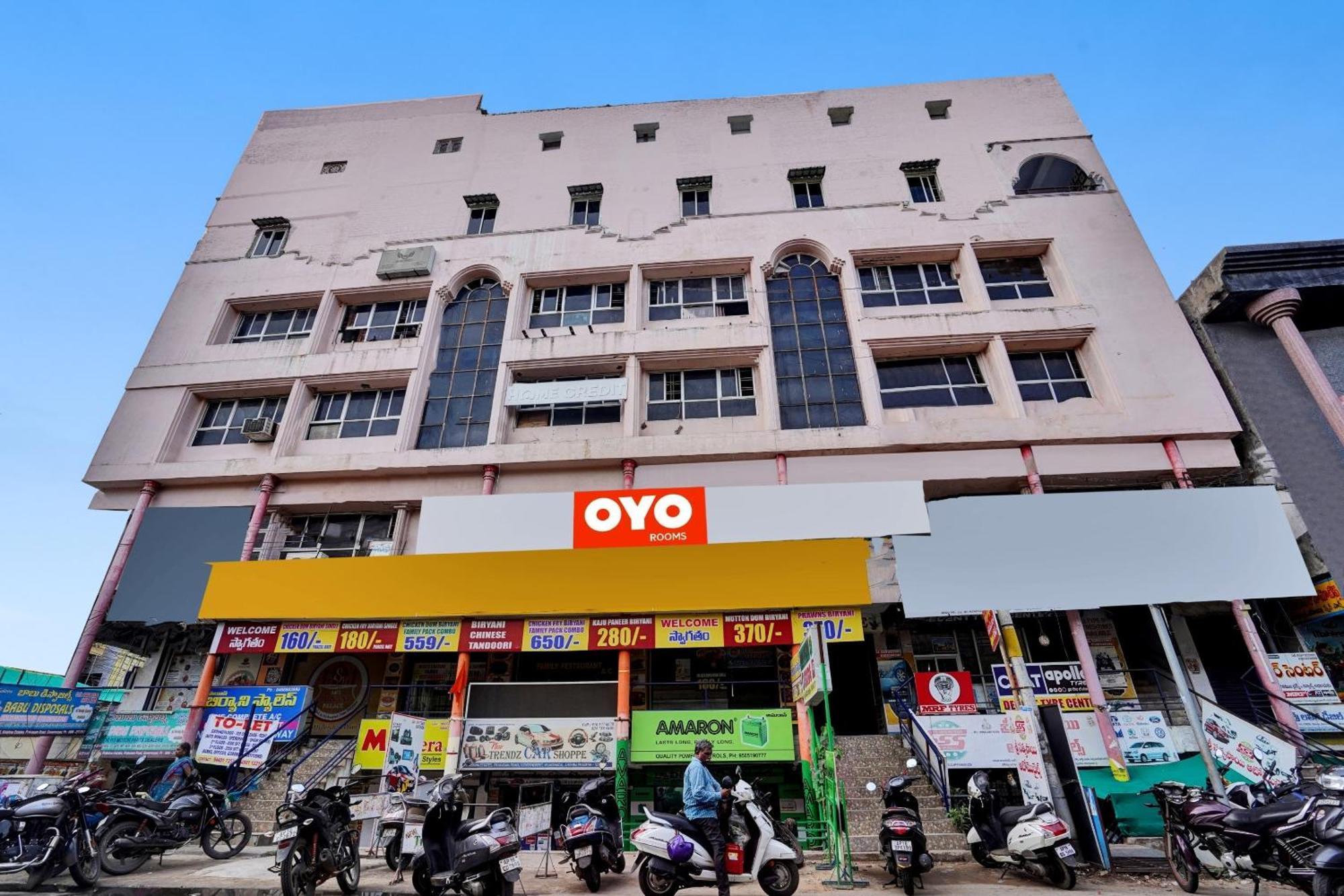 Hotel O Sai Krishna Residency Vijayawada Exterior photo