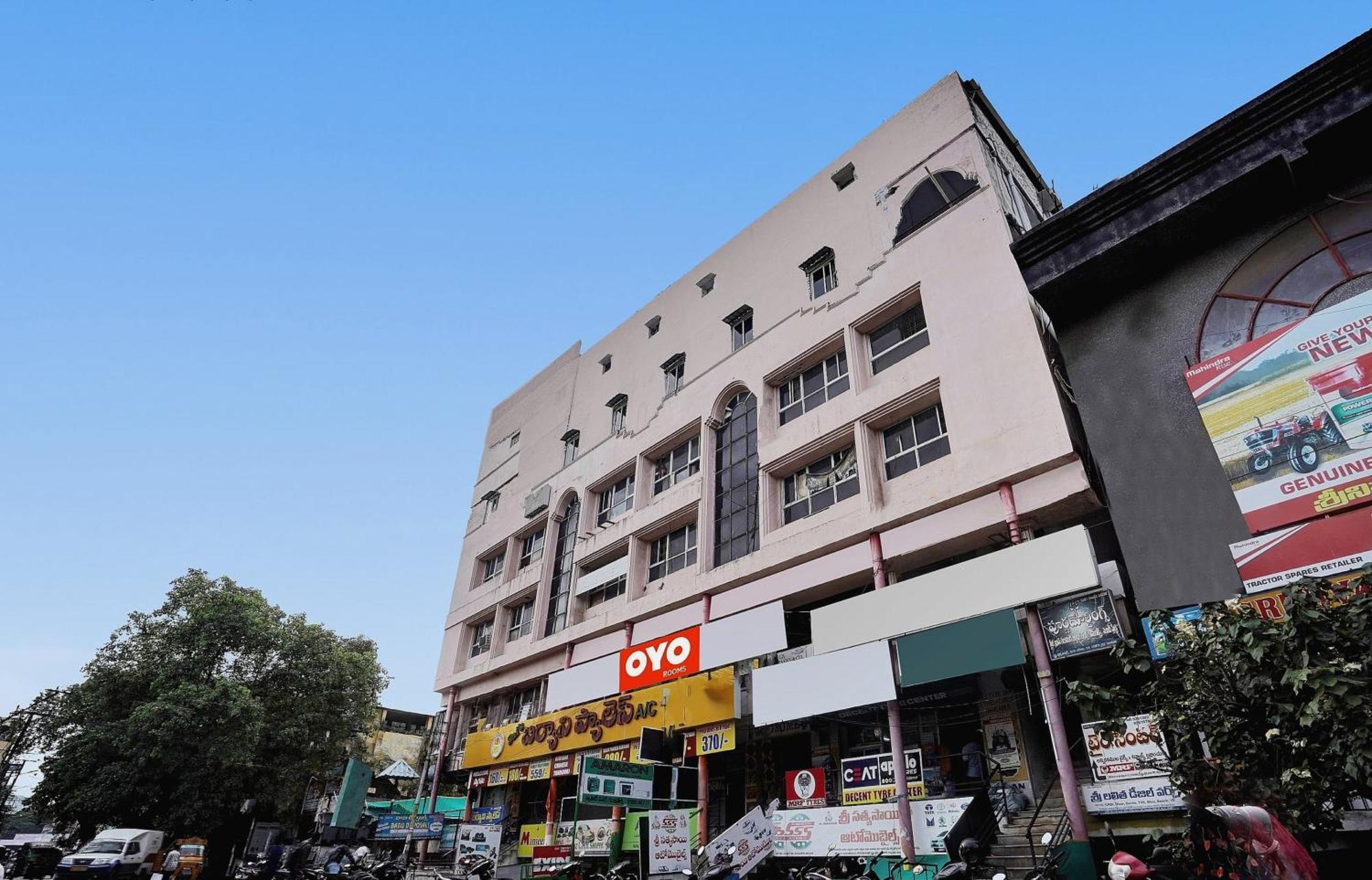 Hotel O Sai Krishna Residency Vijayawada Exterior photo